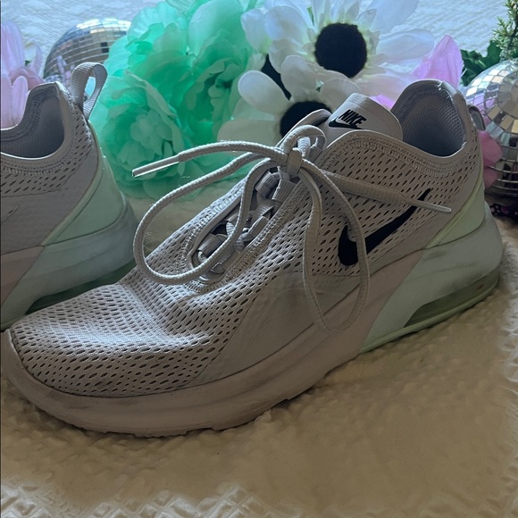 Nike Air Max Light Gray and Green Sneakers - Picture 2 of 13